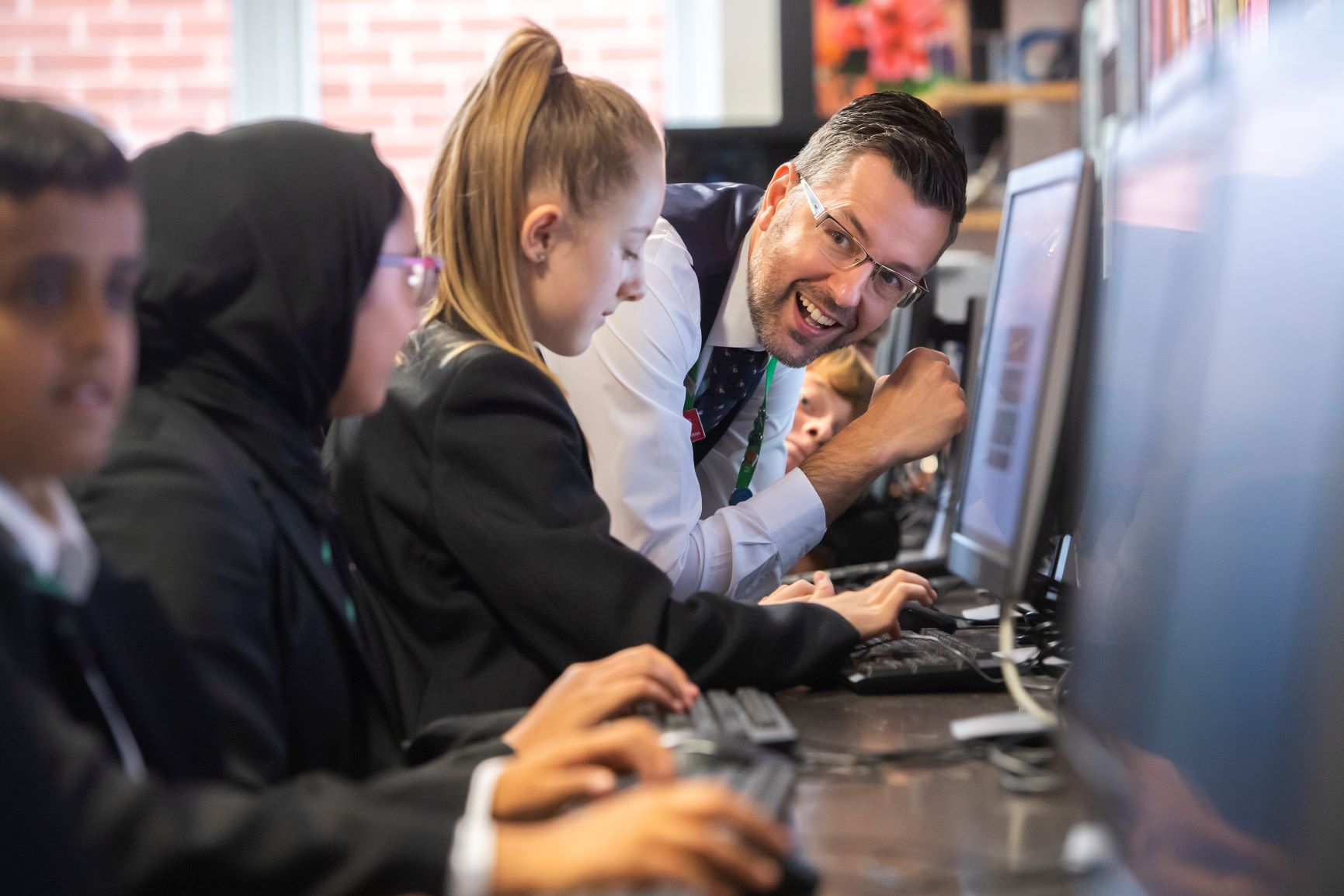 Computing (2MQ9) | Pioneers Partnership